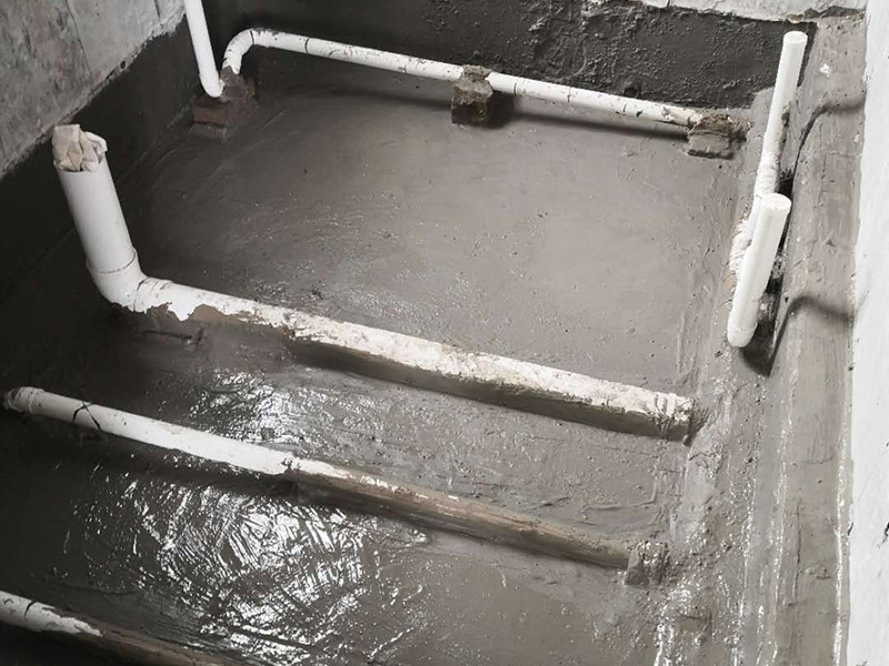 衛(wèi)生間布管及回填找平：1、建筑垃圾回填——此種回填方式施工簡(jiǎn)單，成本低，但會(huì)增加該區(qū)域樓板承重量，不推薦。 2、陶?；靥?mdash;—這種回填方式是現(xiàn)階段下沉式衛(wèi)生間回填的最優(yōu)方式，但是施工工序復(fù)雜，成本較高。 注意：下沉式衛(wèi)生間需要做兩遍地面防水（若有地暖則需做三次防水）。