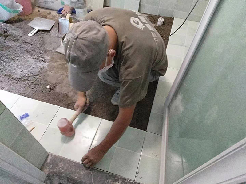 哪家婁底房屋維修公司施工質(zhì)量好，婁底瓷磚開裂修補多少錢
