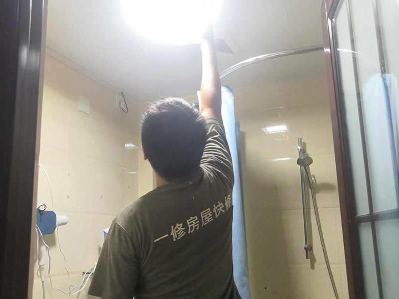 自己家沒(méi)電但別人家有電，家里沒(méi)電了但是沒(méi)跳閘，該怎么辦