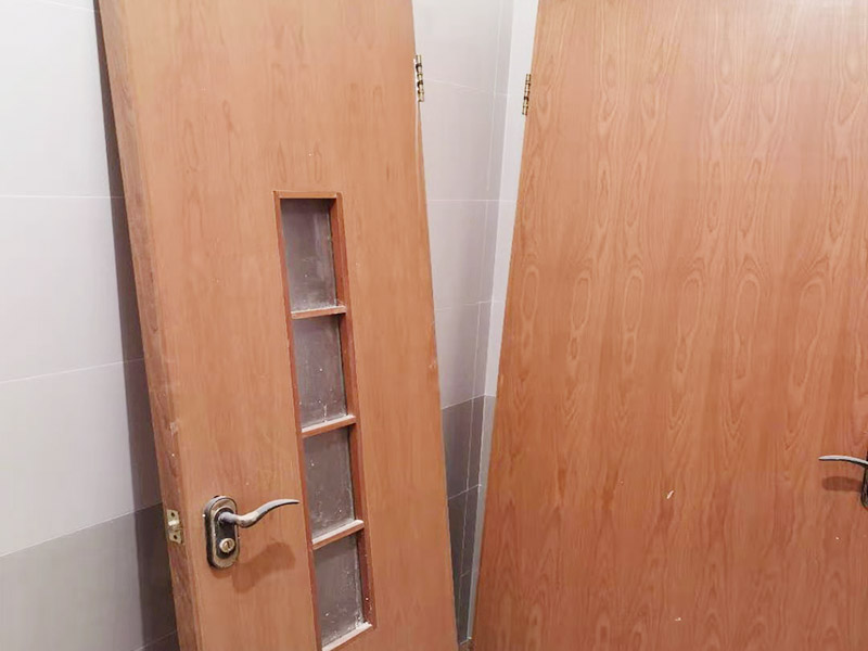 家具木門被踢壞了，若要自己動(dòng)手進(jìn)行家具木門維修要用到哪些工具