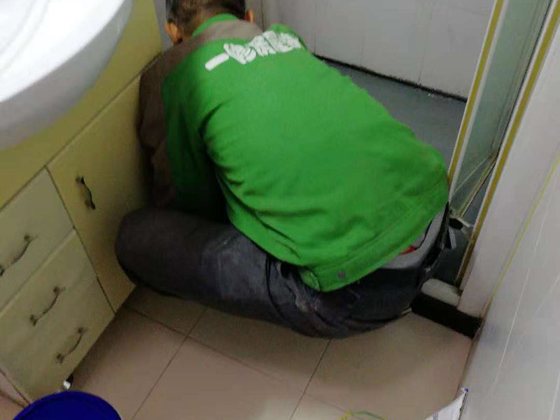 蘇州刷乳膠漆多少錢一平，蘇州刷乳膠漆哪種材料好