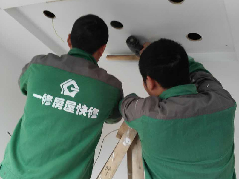兩室一廳清水房裝修,兩室一廳的房子要裝修，應該怎么裝修啊