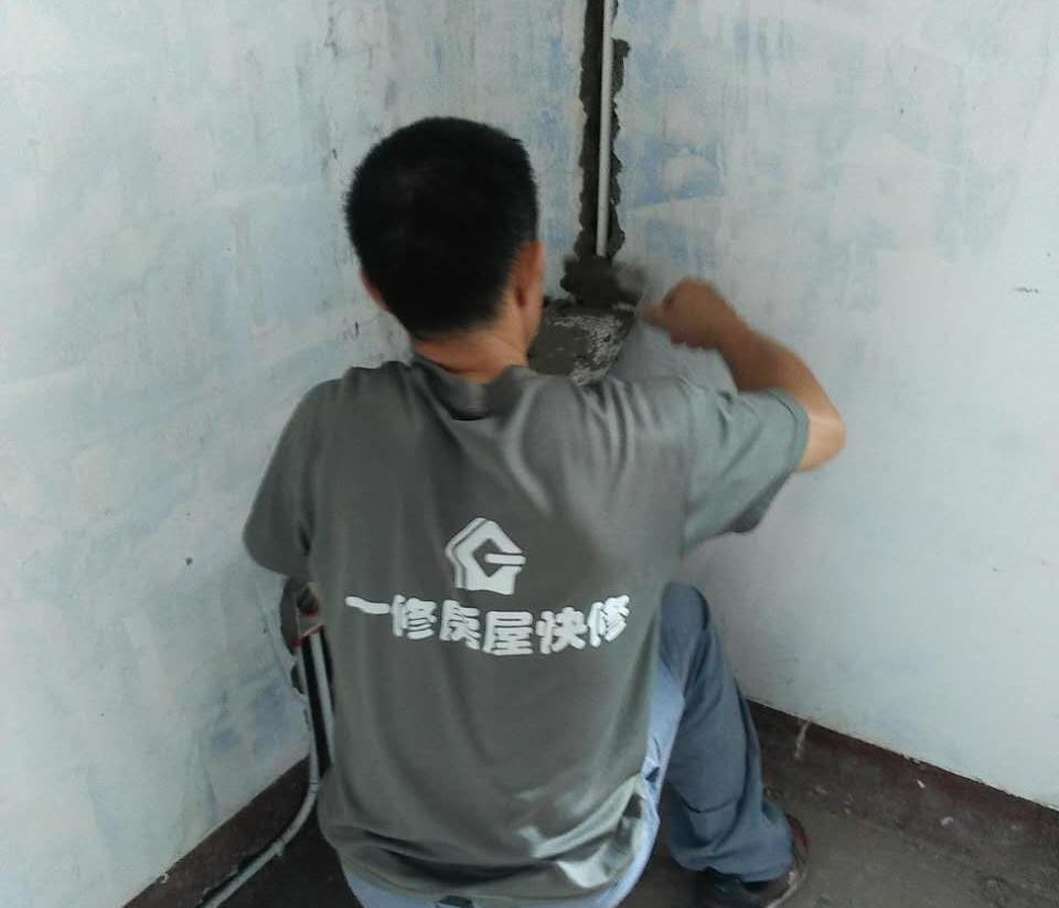 鄭州墻壁返潮是什么原因，鄭州墻壁返潮怎么處理好