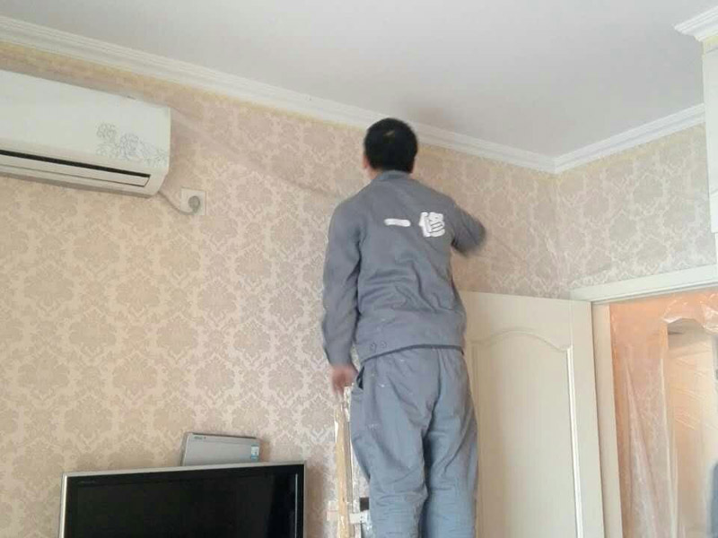 貼壁紙前墻面處理很重要，無視會造成后
