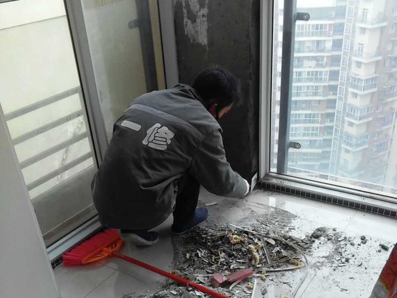 封陽臺多少錢一平米，封陽臺材料有哪些