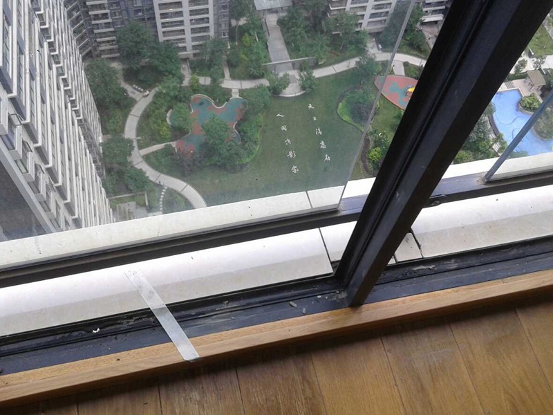 門(mén)窗維修師傅,門(mén)窗安裝已經(jīng)五年，物業(yè)