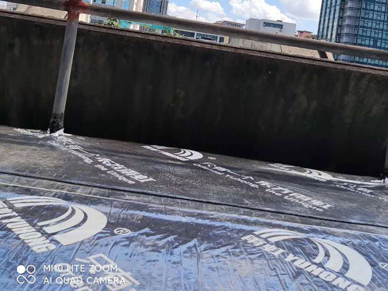 杭州卷材防水的做法，屋面用改性瀝青防