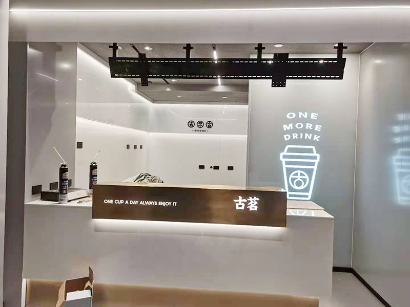 廣州老房子陽臺(tái)翻新大概費(fèi)用是多少？