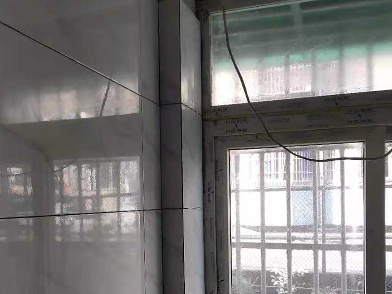 蘇州陽臺安裝玻璃窗多少錢一平方？