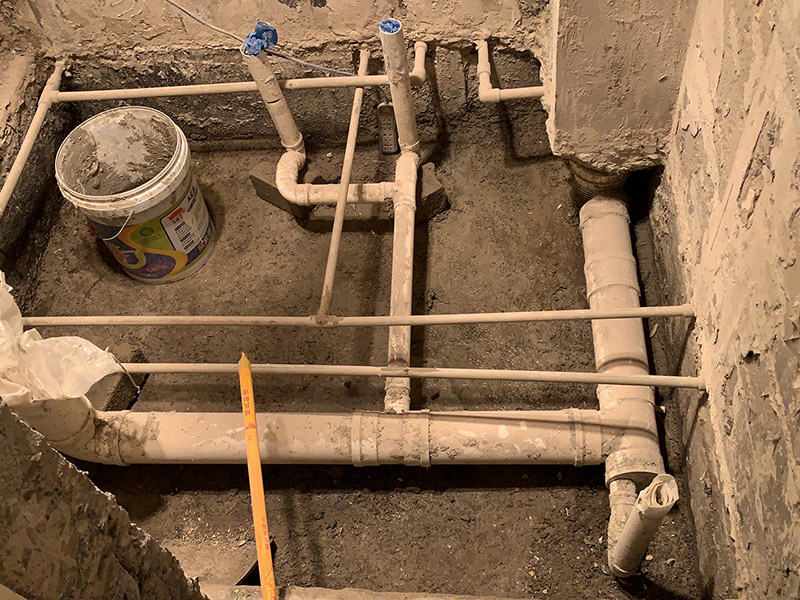 衛(wèi)生間地漏滲水防水修補膠多少錢？漏水