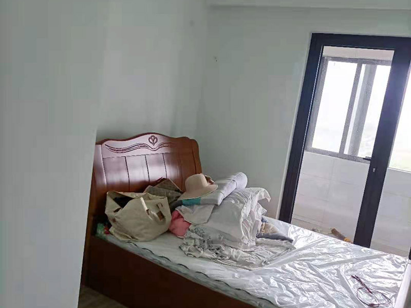 墻面瓷磚不拆如何翻新？廣州荔灣區(qū)墻磚