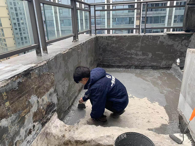 陽臺地面的混凝土加固施工多少錢？