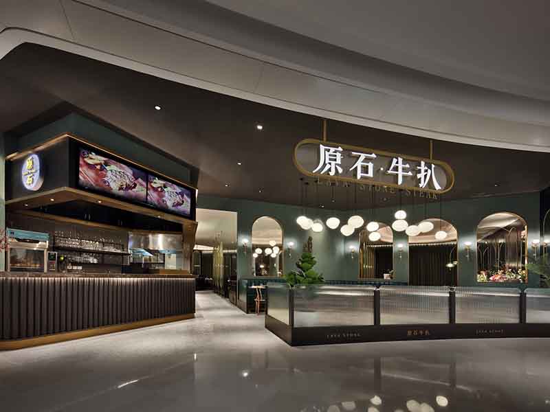 ?？谑忻捞m區(qū)店面裝修
